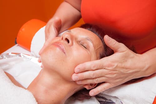 Lymphatic massage treatment