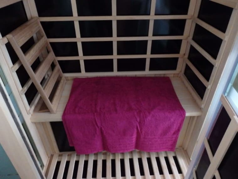 ToThePoint Massage far infrared sauna from the inside