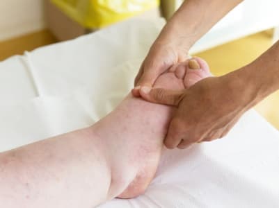 Further reading about lymphatic drainage massage